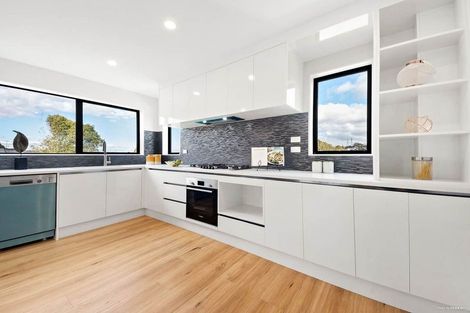 Photo of property in 59b Redwood Drive, Massey, Auckland, 0614