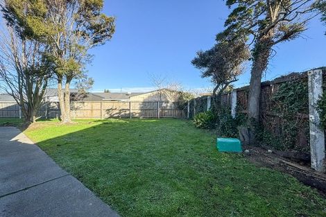 Photo of property in 21 Rosedale Place, Avonhead, Christchurch, 8042
