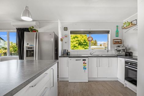 Photo of property in 4b Hayward Court, Te Puke, 3119