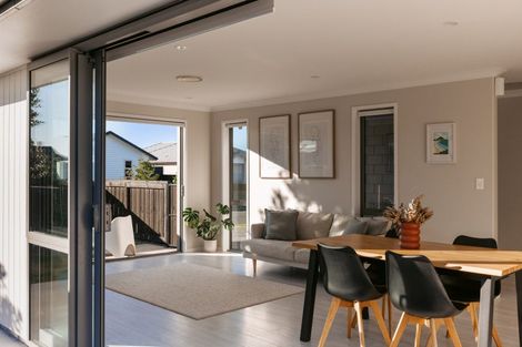 Photo of property in 43 Kaiora Drive, Papamoa Beach, Papamoa, 3118