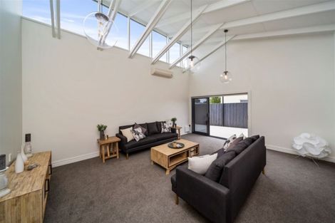 Photo of property in 65 Dixon Avenue, Hawera, 4610