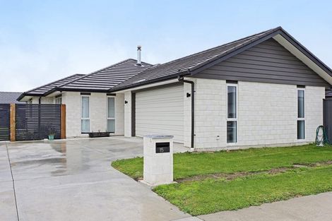 Photo of property in 15 Horton Close, Frimley, Hastings, 4120