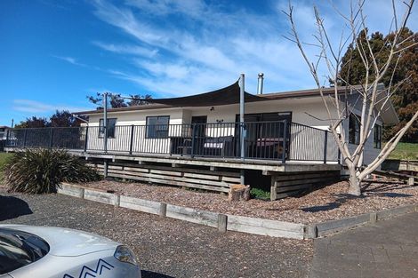 Photo of property in 162 Collins Road, Temple View, Hamilton, 3282