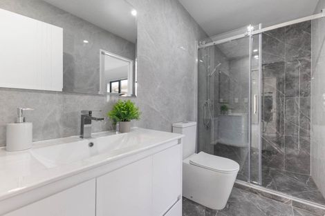 Photo of property in 50a Heybridge Street, Manurewa, Auckland, 2102