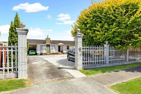 Photo of property in 65 Cardiff Road, Pakuranga, Auckland, 2010
