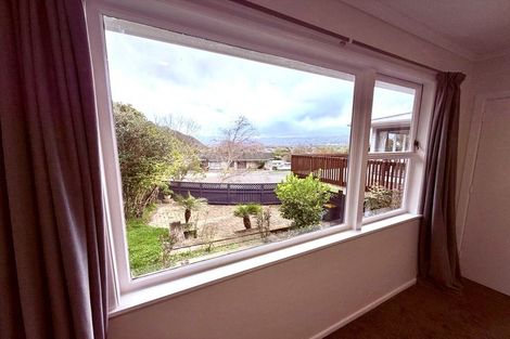 Photo of property in 9 Damian Grove, Waterloo, Lower Hutt, 5011