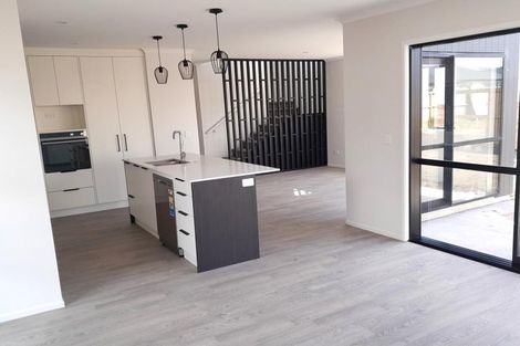 Photo of property in 90 Kahui Parade, Karaka, Papakura, 2113