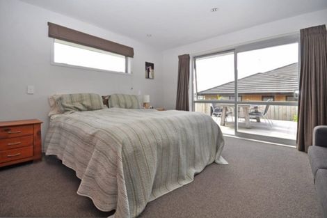 Photo of property in 54 Madison Terrace, Silverdale, 0932