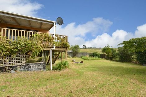 Photo of property in 19 Matakohe Place, Portland, Whangarei, 0178