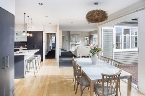 Photo of property in 128 Rutland Street, St Albans, Christchurch, 8052