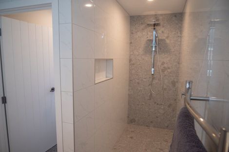 Photo of property in 116 Stratford Drive, Cable Bay, 0420