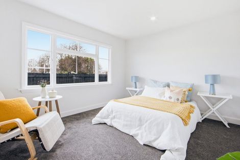 Photo of property in 193 Main North Road, Redwood, Christchurch, 8051
