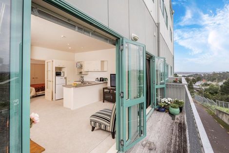 Photo of property in Mokoia Ridge, 1i/68 Mokoia Road, Birkenhead, Auckland, 0626