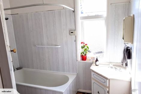 Photo of property in 26 Ventnor Street, Seatoun, Wellington, 6022