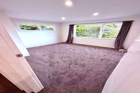 Photo of property in 9 Damian Grove, Waterloo, Lower Hutt, 5011