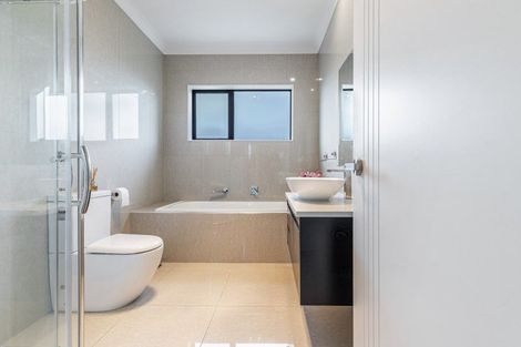 Photo of property in 91 Pohutukawa Parade, Riverhead, 0820