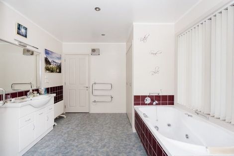 Photo of property in 31 Essex Street, Weston, Oamaru, 9401