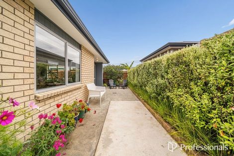 Photo of property in 98 Farmer Crescent, Taita, Lower Hutt, 5011