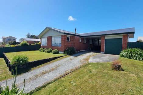 Photo of property in 20 Whitcombe Terrace, Hokitika, 7810