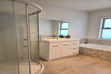 Photo of property in 2 Peter Burke Way, Pyes Pa, Tauranga, 3112