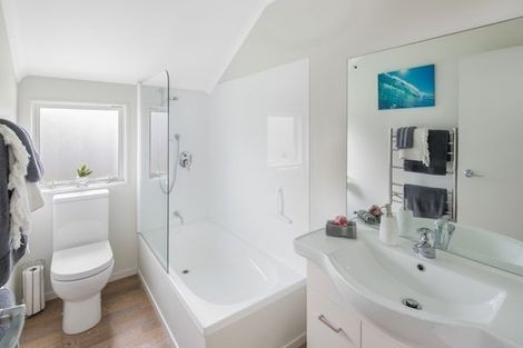 Photo of property in 51a Kemp Street, Kilbirnie, Wellington, 6022