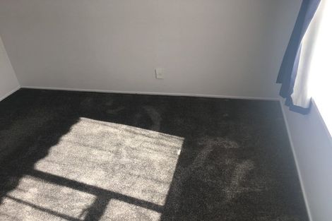 Photo of property in 10/126 Lynwood Road, New Lynn, Auckland, 0600