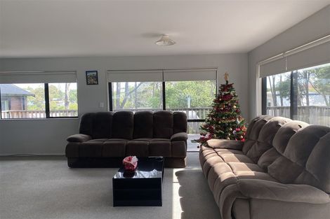 Photo of property in 87b Kaurilands Road, Titirangi, Auckland, 0604