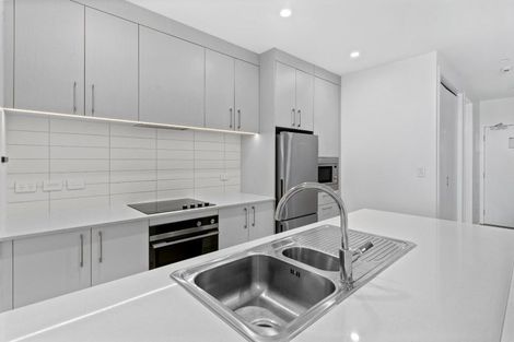 Photo of property in 203/6 Waikumete Road, Glen Eden, Auckland, 0602