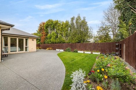 Photo of property in 51a Harris Crescent, Papanui, Christchurch, 8053