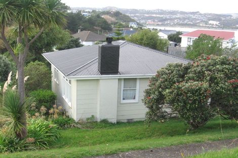 Photo of property in 25 Waiuta Street, Titahi Bay, Porirua, 5022