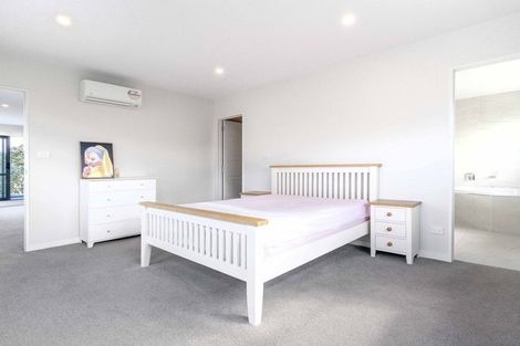 Photo of property in 9 Caldera Drive, Long Bay, Auckland, 0630