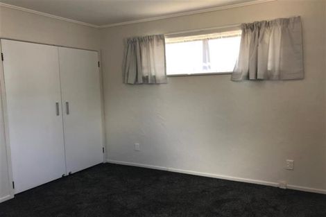 Photo of property in 2 Winsford Street, Manurewa, Auckland, 2102