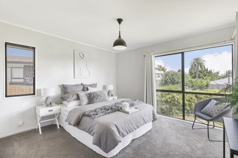 Photo of property in 25 Endeavour Avenue, Welcome Bay, Tauranga, 3112