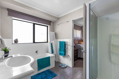 Photo of property in 64a Corinna Street, Welcome Bay, Tauranga, 3112