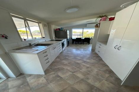 Photo of property in 56 Hoffman Street, Hokitika, 7810