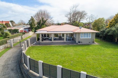 Photo of property in 31 East Street, Terrace End, Palmerston North, 4410