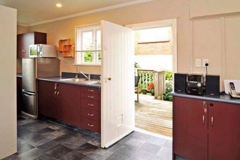 Photo of property in 26 Peel Street, Mornington, Dunedin, 9011