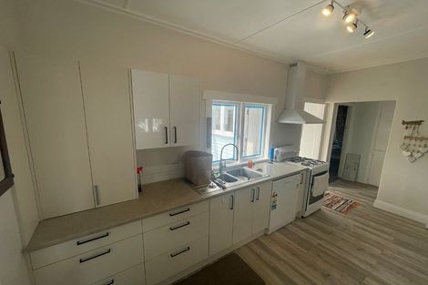 Photo of property in 6 Strange Street, Waitara, 4320