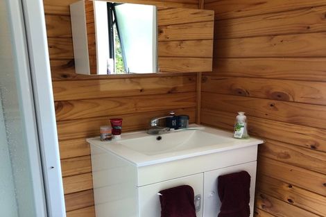 Photo of property in 42a Matipo Road, Mairangi Bay, Auckland, 0630