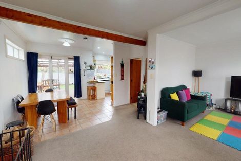 Photo of property in 162 Weraroa Road, Levin, 5510