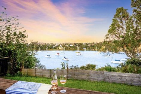 Photo of property in 113 Ferry Parade, Herald Island, Auckland, 0618