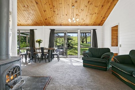Photo of property in 1082 Mapara Road, Kinloch, Taupo, 3385