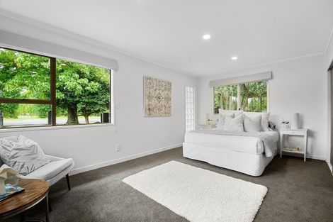 Photo of property in 101 Old Railway Road, Kumeu, 0892