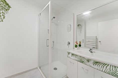 Photo of property in 17 Beardmore Lane, Papakura, 2110