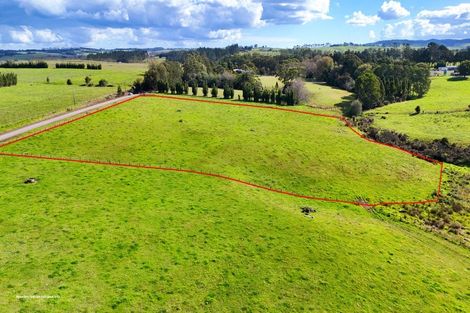 Photo of property in 570 Mangakaretu Road, Okaihau, 0295