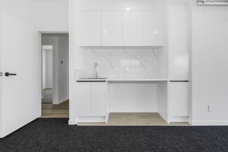 Photo of property in 77 Maungakaraka Road, Karaka, 2580