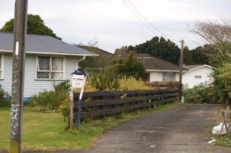 Photo of property in 18 Geoffrey Place, Mangere East, Auckland, 2024