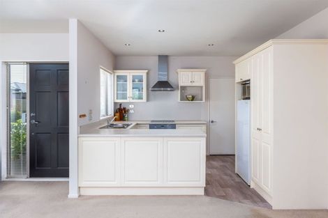 Photo of property in 22 Streamside Court, Woolston, Christchurch, 8062