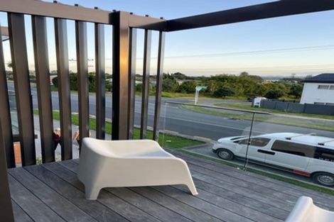 Photo of property in 31/1 Scott Road, Hobsonville, Auckland, 0616