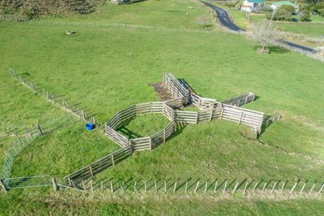 Photo of property in 202 Kellyville Road, Mercer, 2474